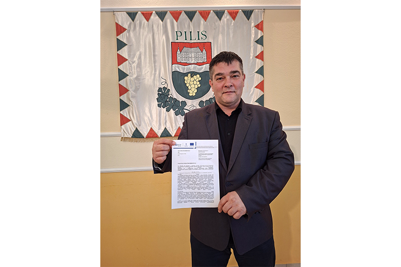 Megérkezett a támogatói döntés